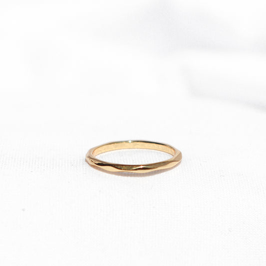 Ring HAMMERED