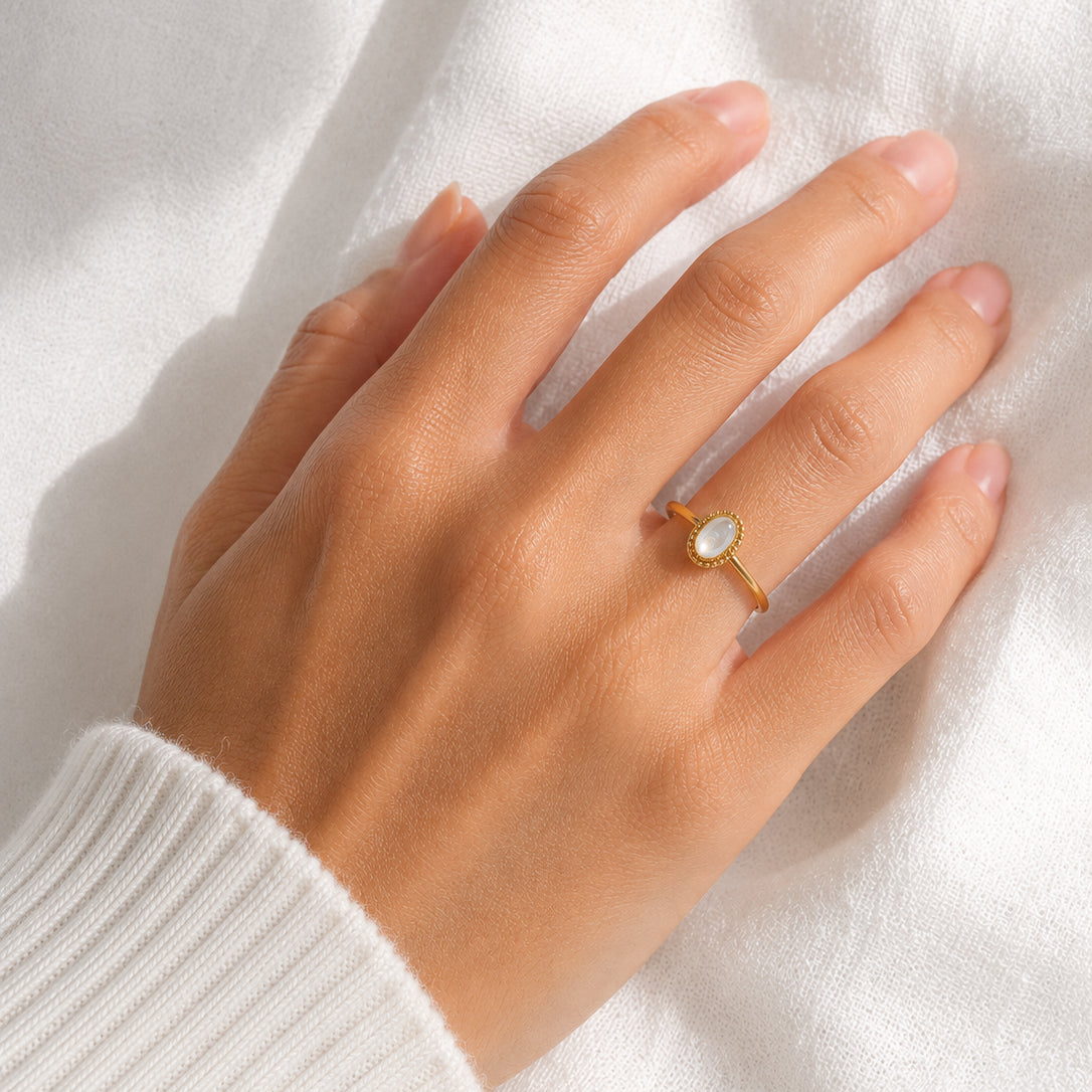 Ring WHITE DREAMING